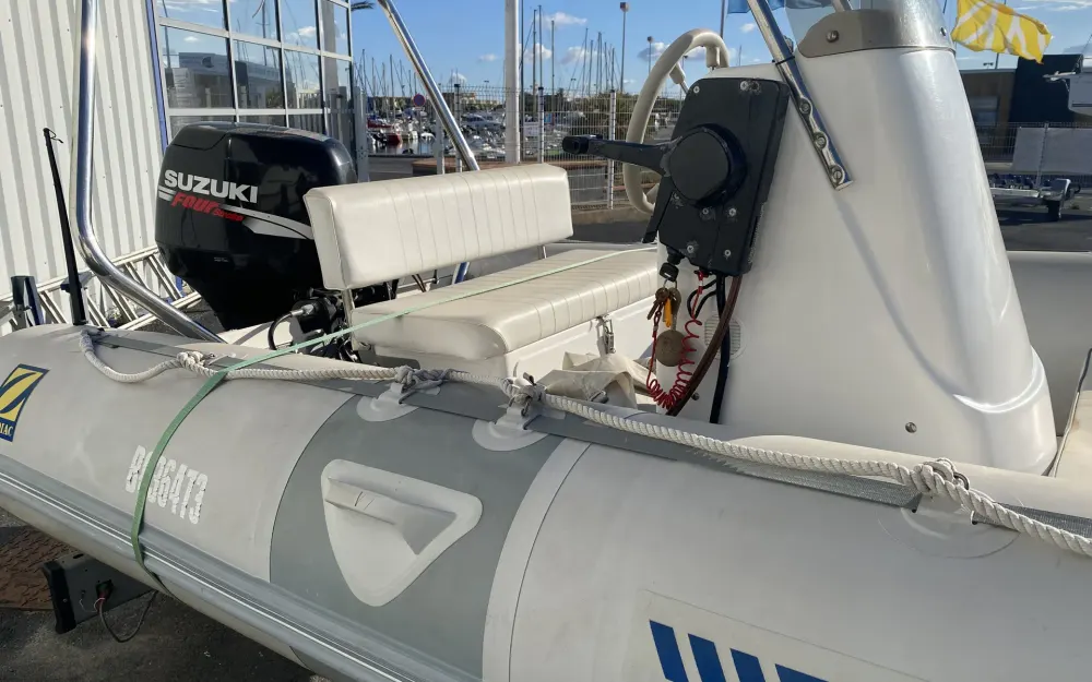 slider 1 Zodiac Cherokee 495