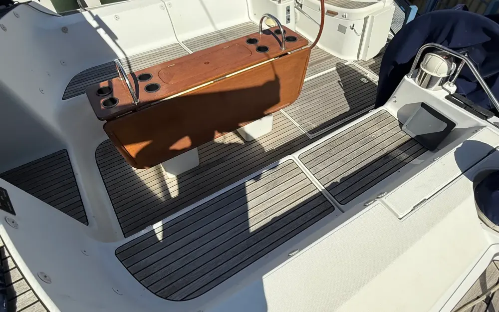slider 12 Jeanneau Sun Odyssey 52.2