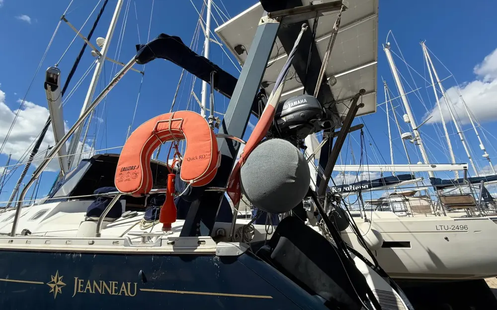 slider 2 Jeanneau Sun Odyssey 52.2