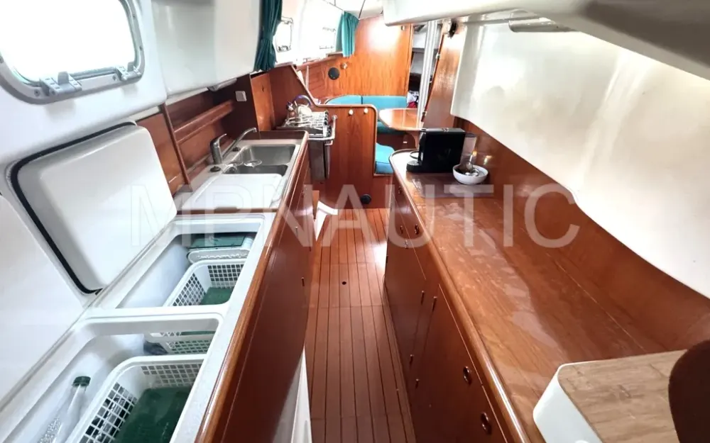 slider 14 Beneteau Oceanis 36 CC