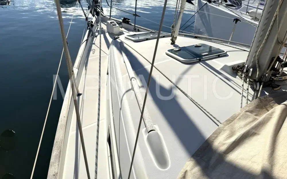 slider 1 Beneteau Oceanis 36 CC