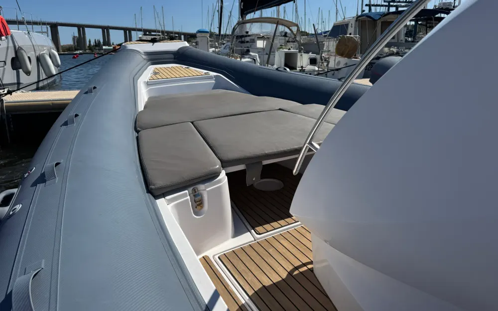 slider 11 Stingher  30 GT