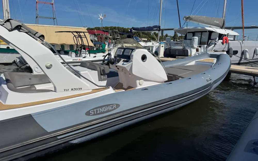 slider 5 Stingher  30 GT