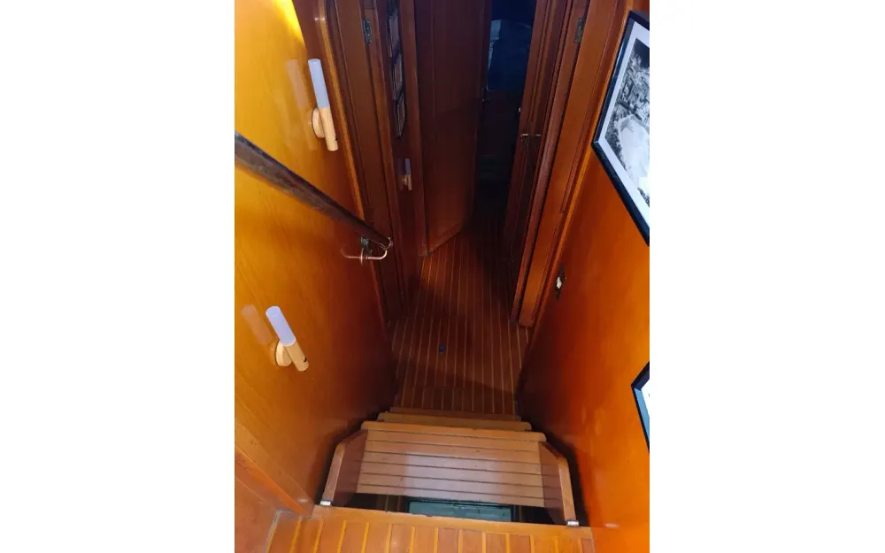 slider 20 King Yacht Monterey 46
