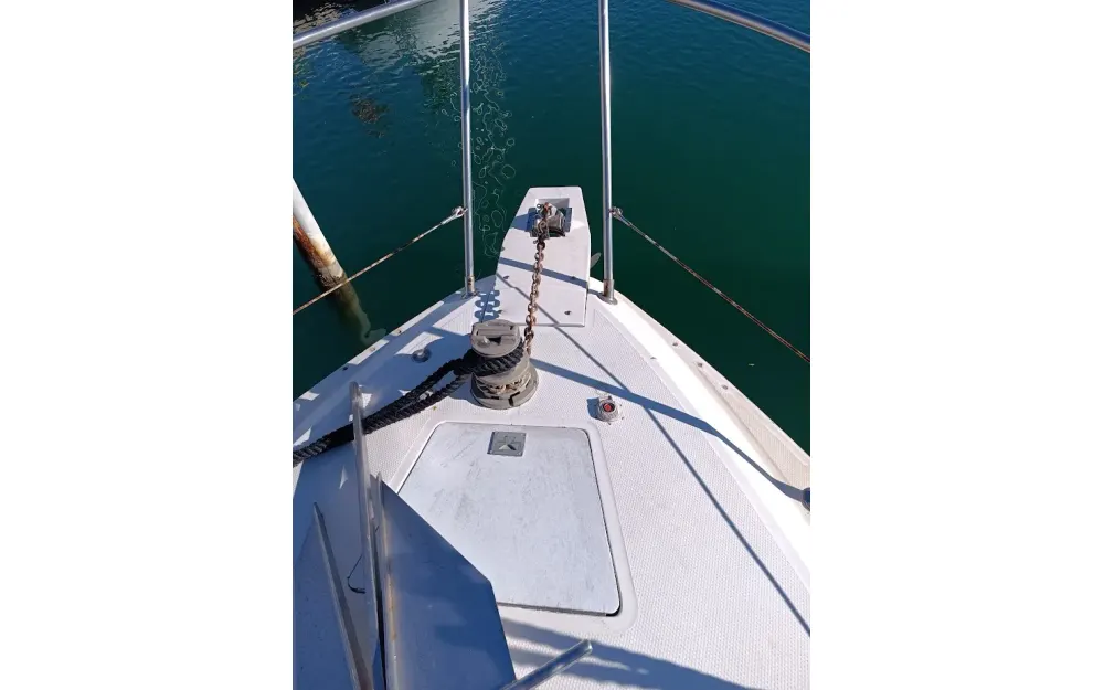 slider 21 King Yacht Monterey 46