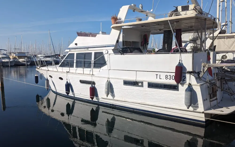 slider 2 King Yacht Monterey 46
