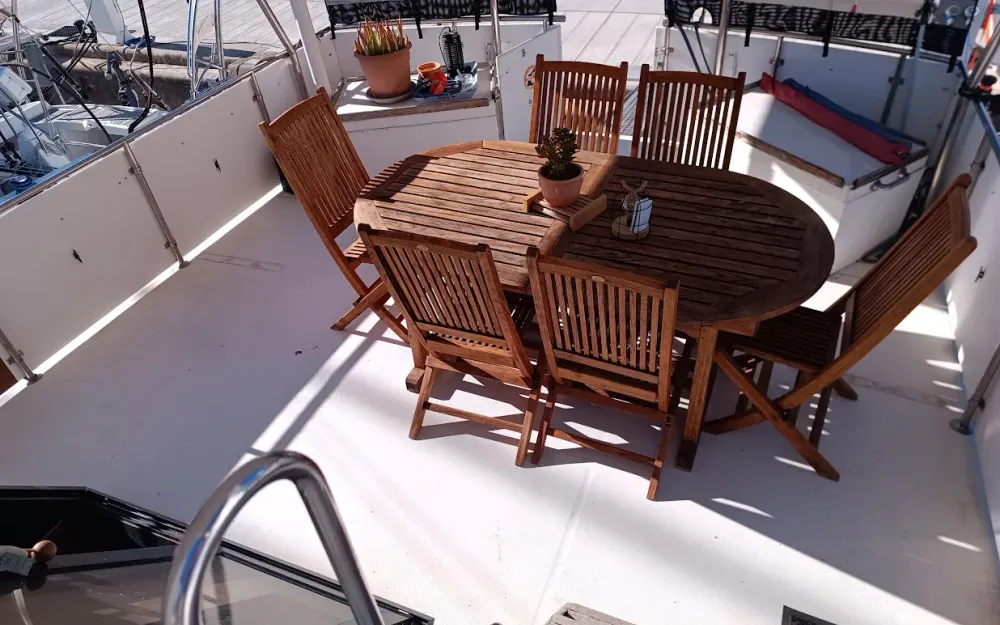 slider 5 King Yacht Monterey 46