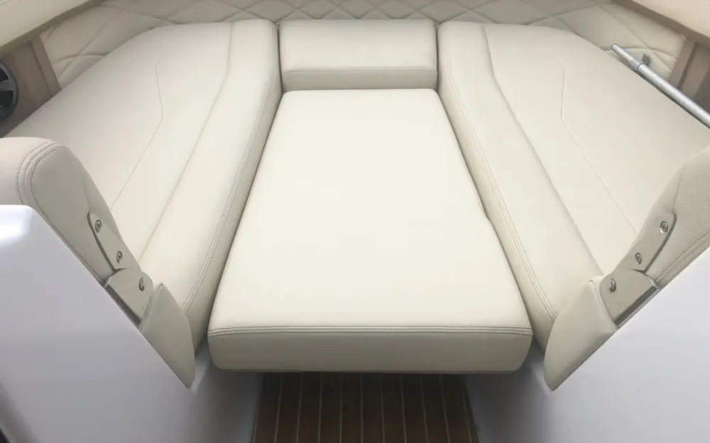 slider 6 REGAL 26 Fasdeck