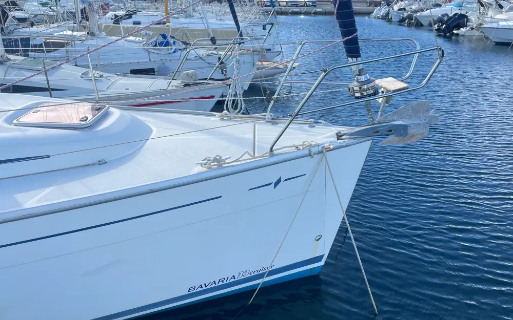 slider 1 Bavaria  33 Cruiser