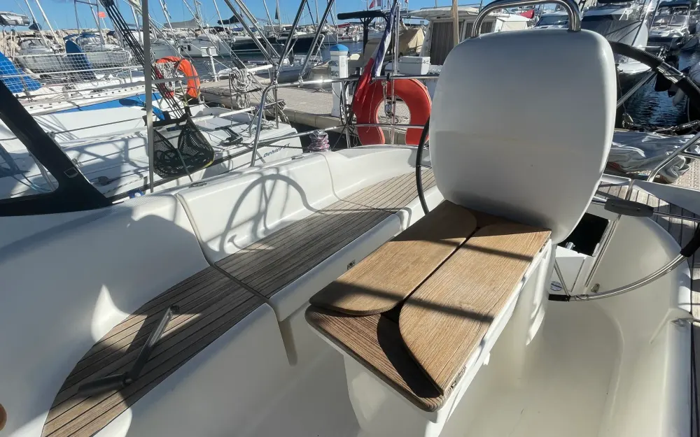 slider 32 Bavaria  33 Cruiser