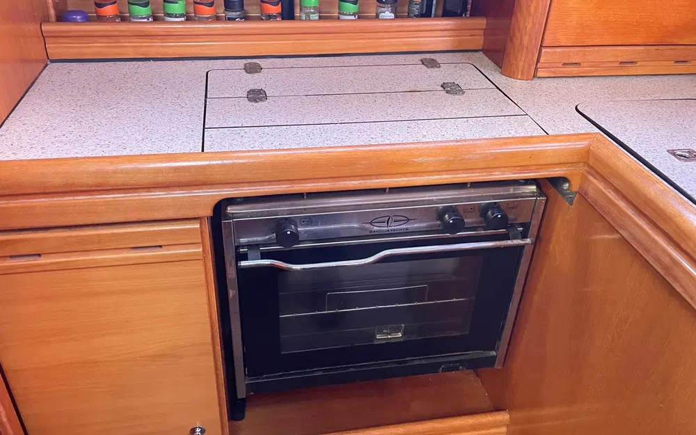 slider 42 Bavaria 33