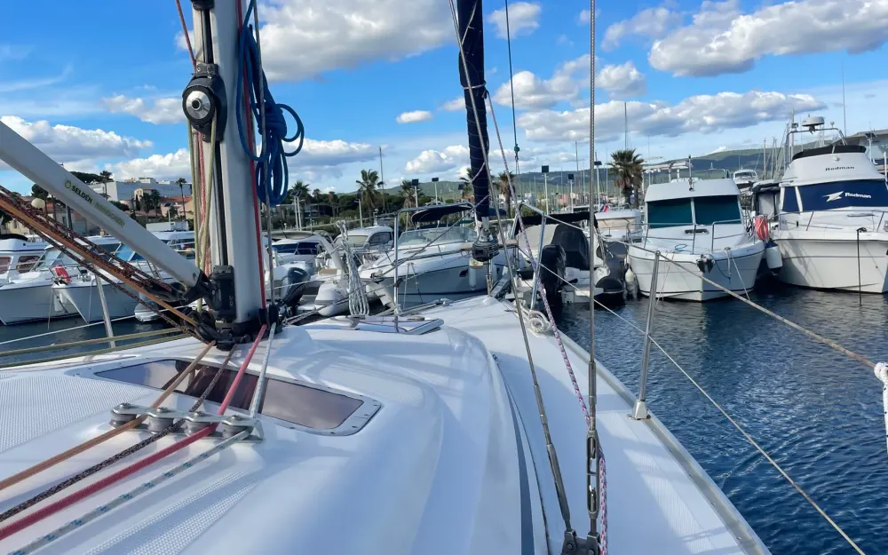 slider 6 Bavaria  33 Cruiser