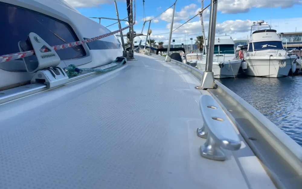slider 7 Bavaria  33 Cruiser
