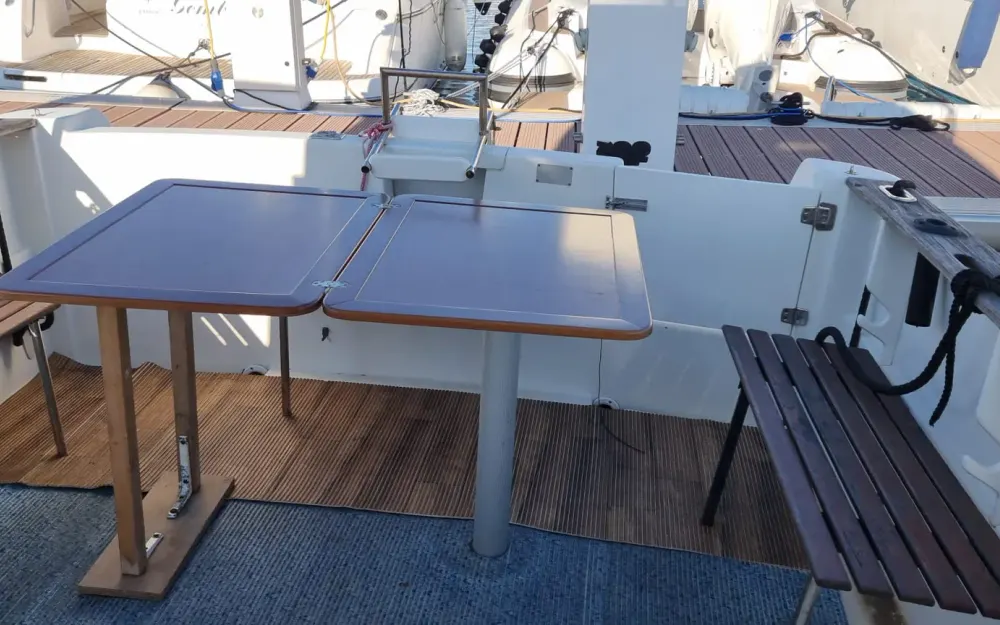 slider 4 Jeanneau Merry Fisher 695