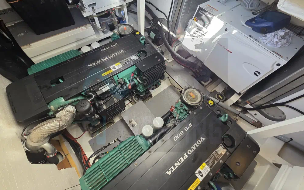 slider 12 Jeanneau Prestige 520