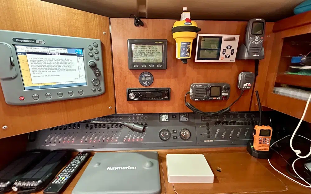 slider 11 Dufour 455