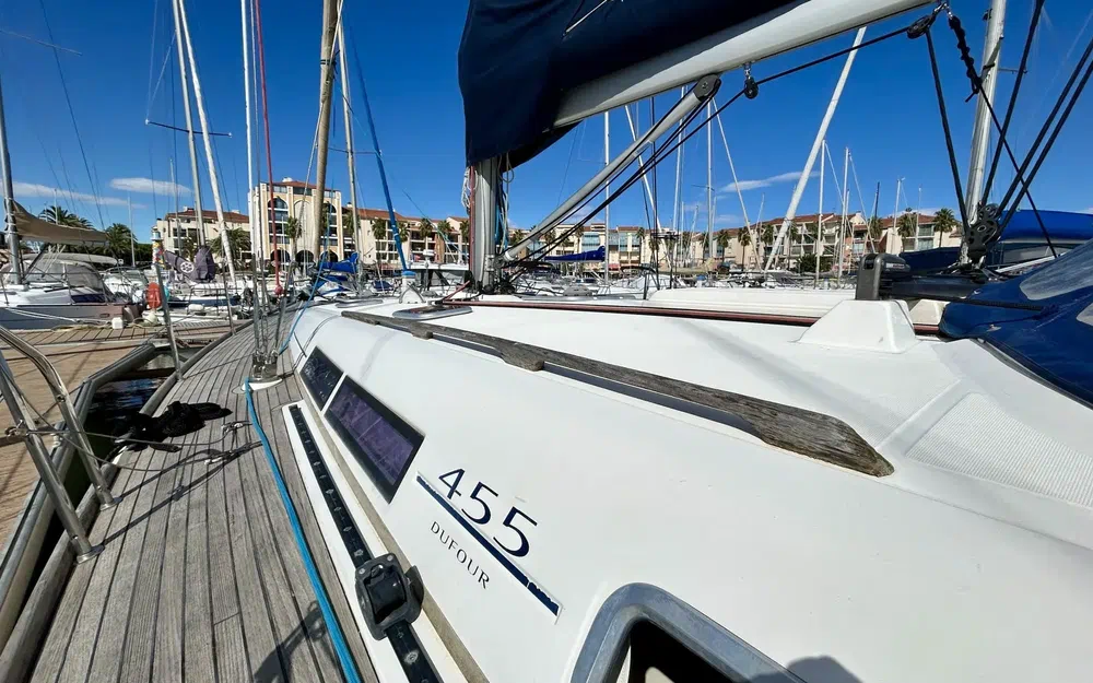 slider 17 Dufour 455