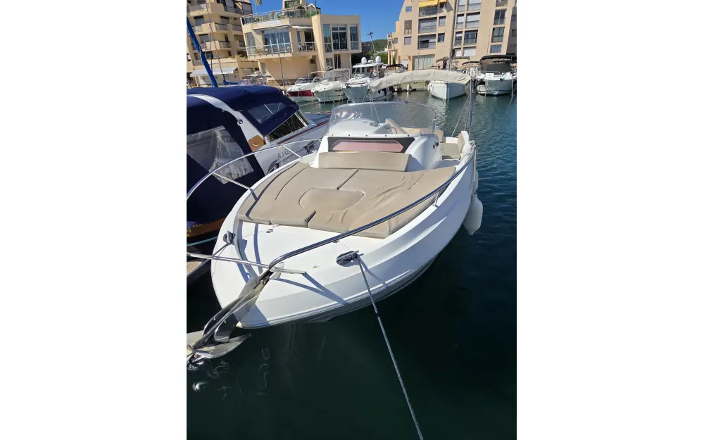 slider 21 Beneteau Flyer 850 Sun Deck