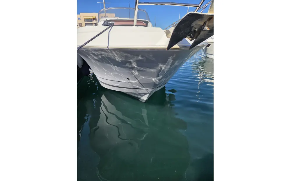slider 4 Beneteau Flyer 850 Sun Deck