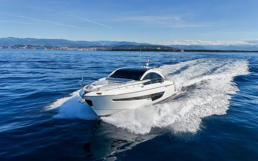 slider 2 Fairline Targa 65 Gto