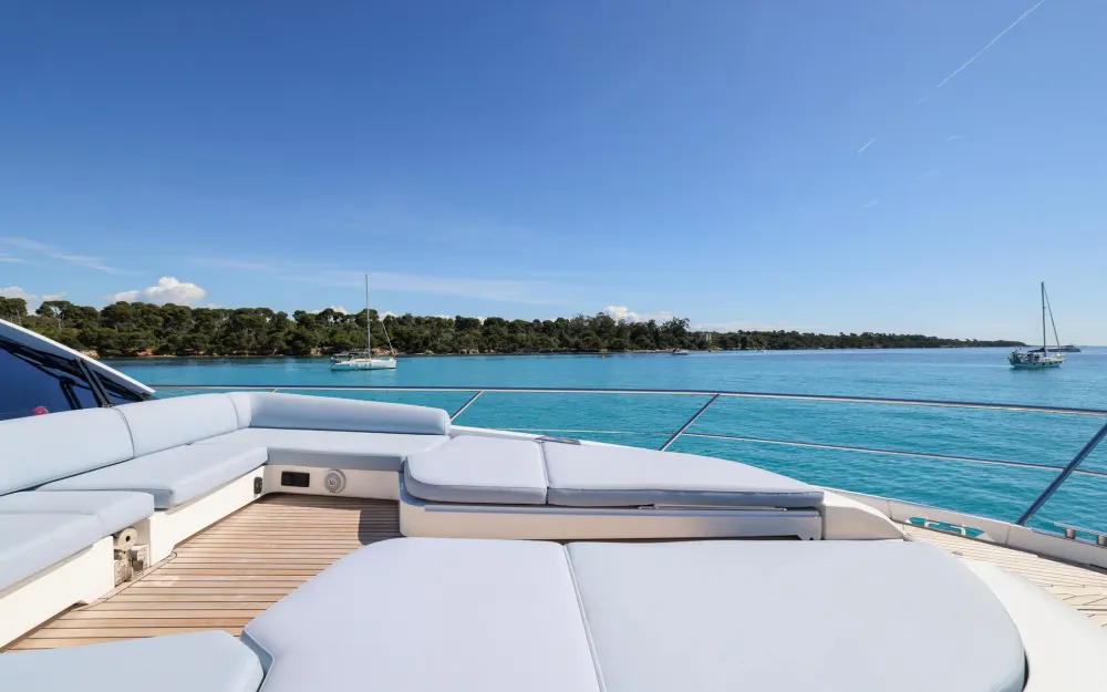 slider 15 Fairline Targa 65 Gto