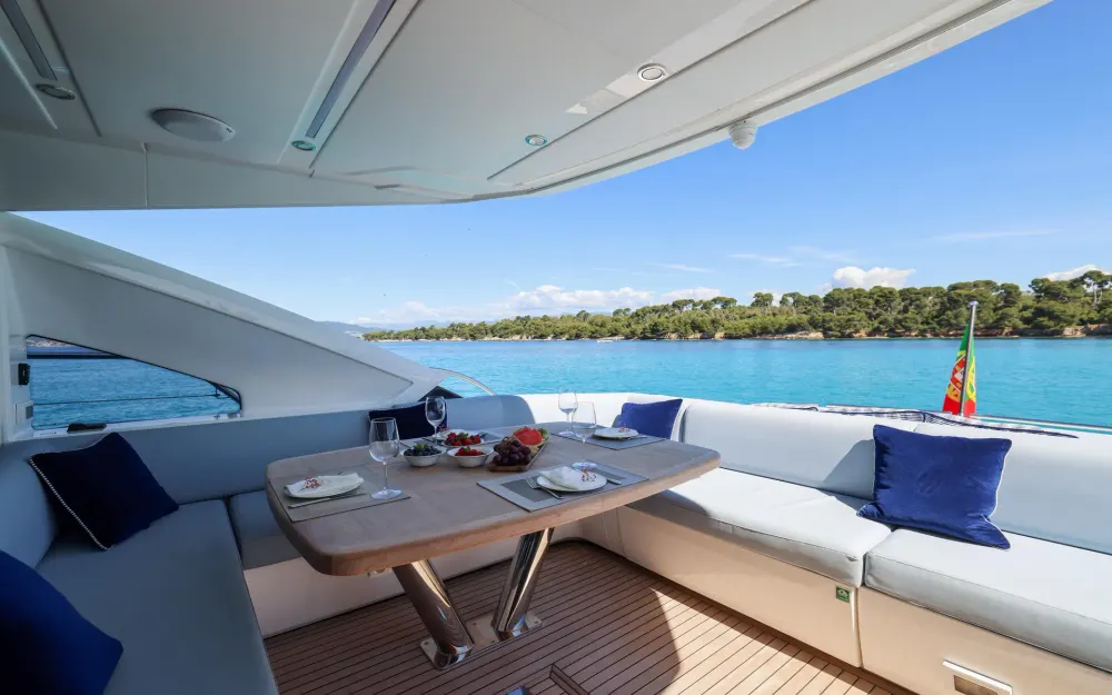 slider 8 Fairline Targa 65 Gto