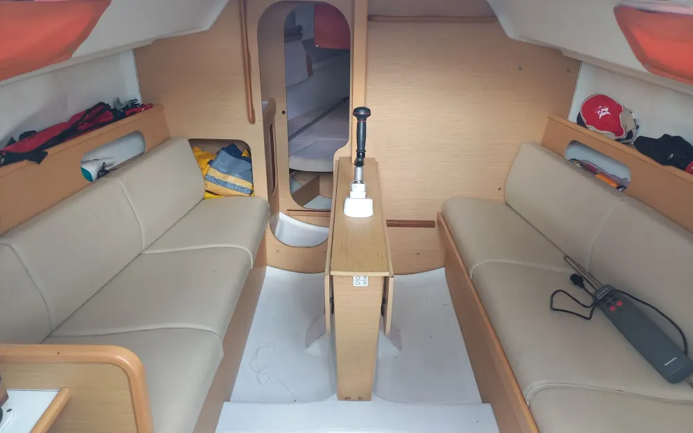 slider 8 Beneteau First 25.7 Deriveur