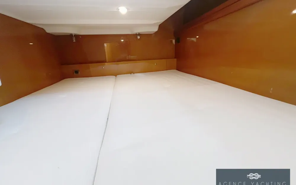 slider 11 Beneteau Antares 13.80