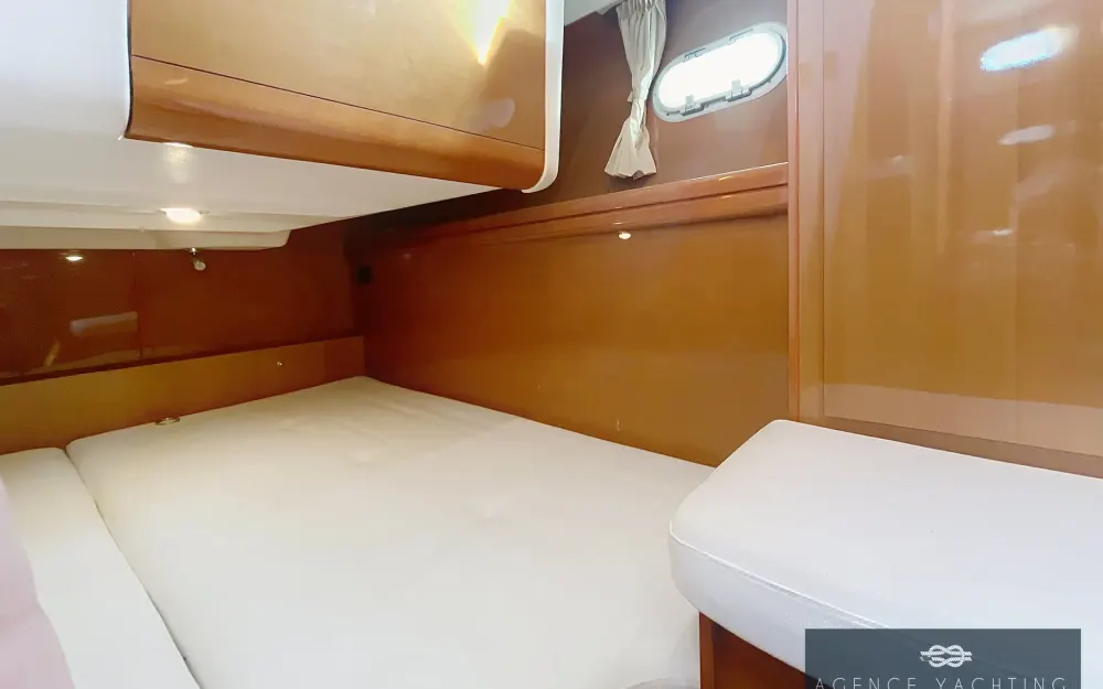 slider 12 Beneteau Antares 13.80