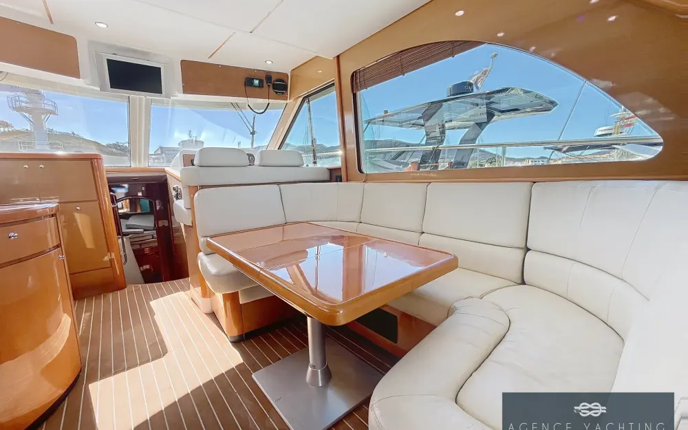 slider 27 Beneteau Antares 13.80
