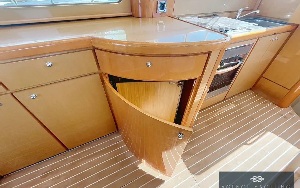 slider 31 Beneteau Antares 13.80