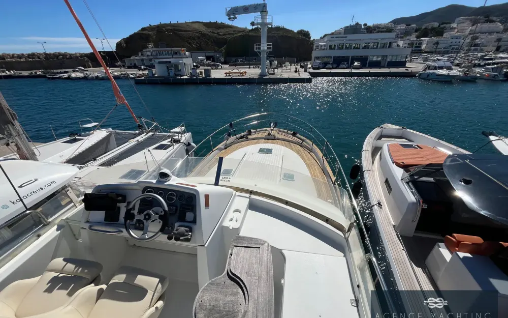 slider 36 Beneteau Antares 13.80