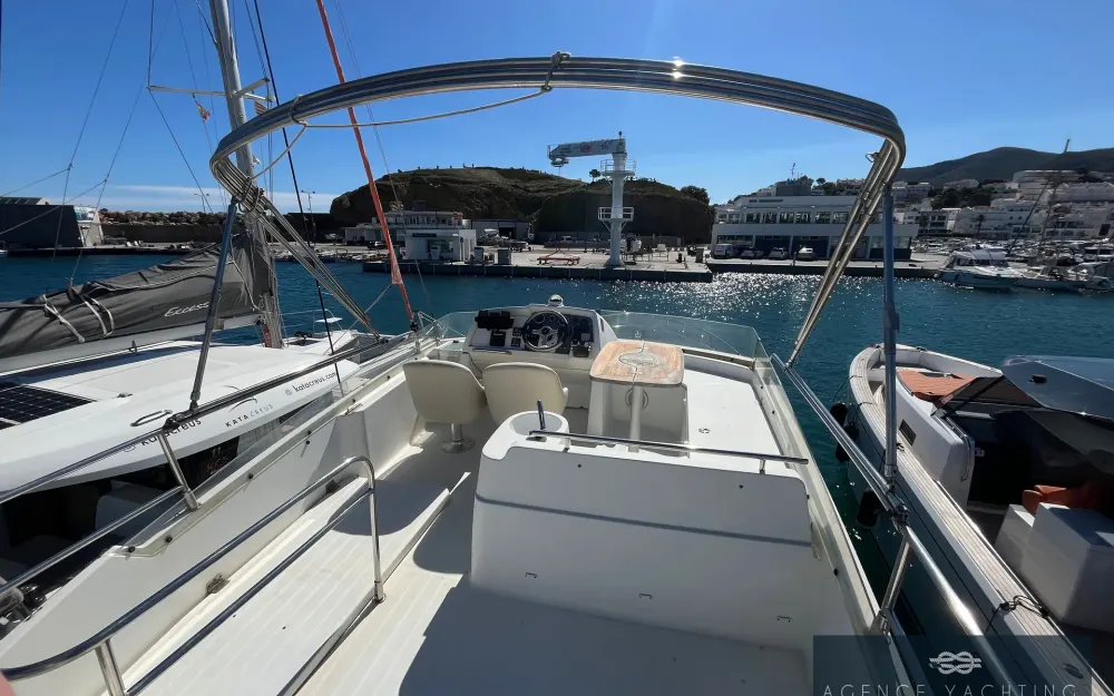 slider 37 Beneteau Antares 13.80