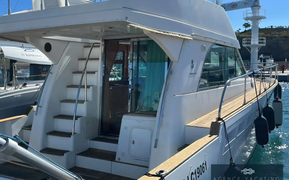 slider 47 Beneteau Antares 13.80