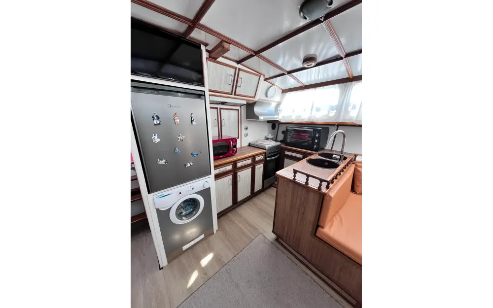 slider 30 Trawler  15 m