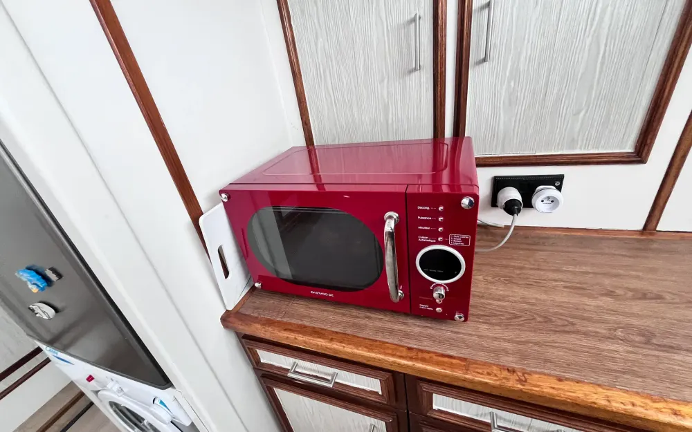 slider 31 Trawler  15 m