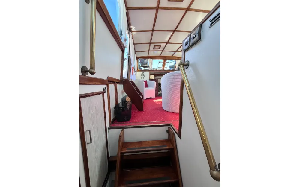 slider 37 Trawler  15 m
