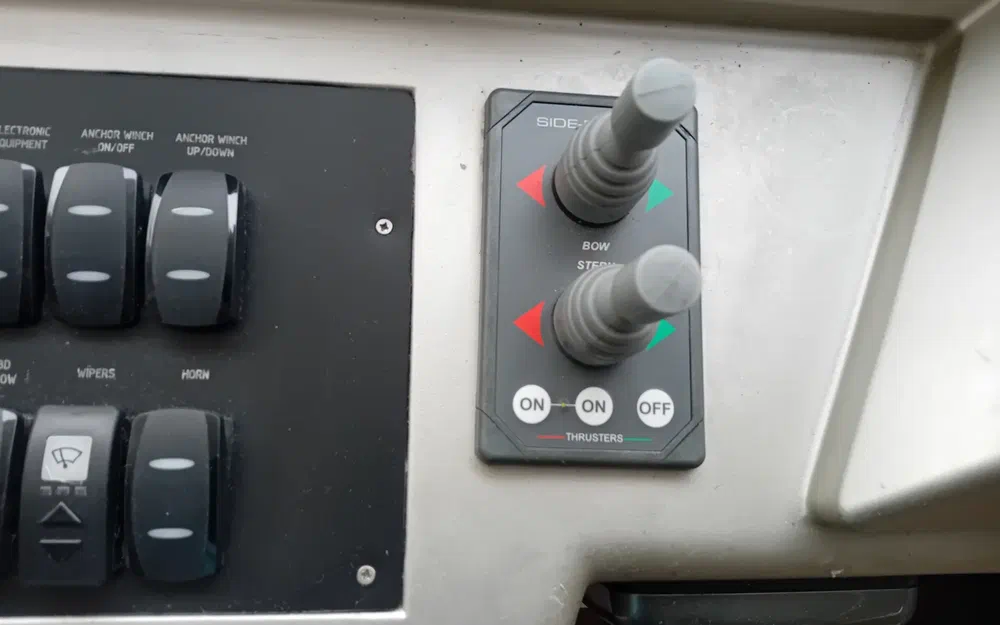 slider 23 Galeon  420 Fly