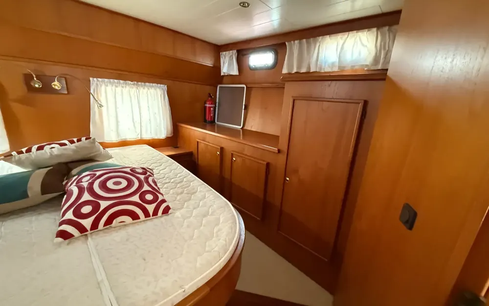 slider 19 Contessa 40E