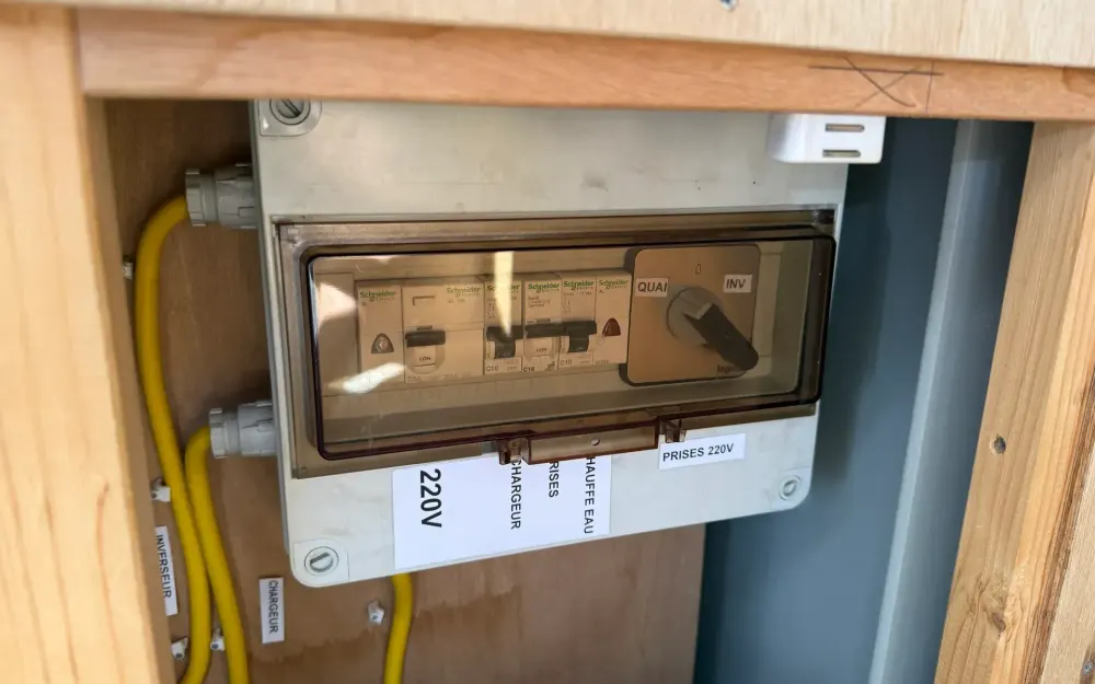 slider 38 Contessa 40E