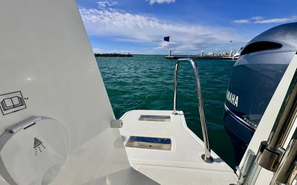 slider 5 Jeanneau Merry Fisher 895 Sport Offshore