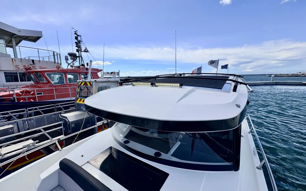 slider 3 Jeanneau Merry Fisher 895 Sport Offshore