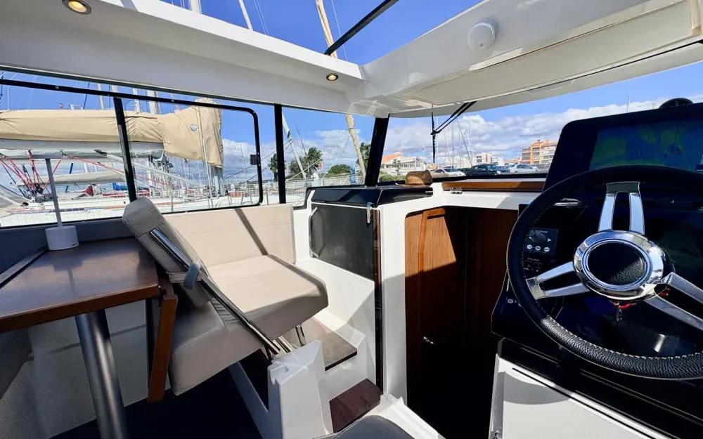 slider 21 Jeanneau Merry Fisher 895 Sport Offshore