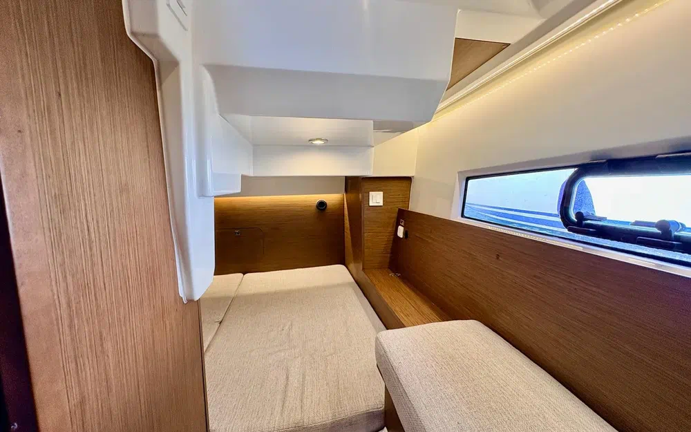 slider 27 Jeanneau Merry Fisher 895