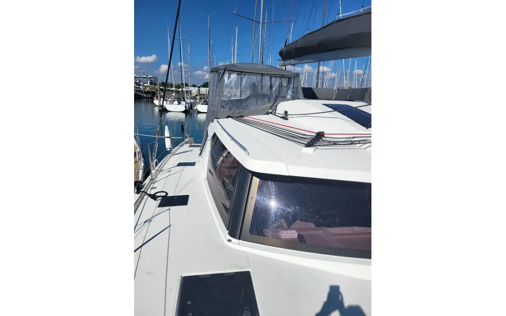 slider 13 Fountaine Pajot Elba 45