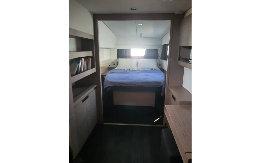 slider 35 Fountaine Pajot Elba 45
