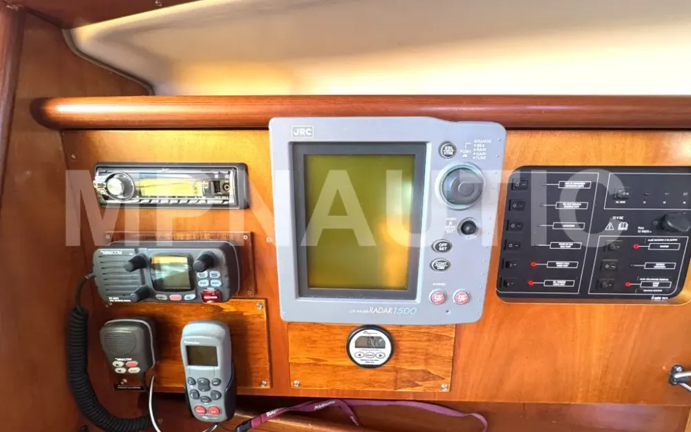 slider 12 Beneteau Oceanis 331 Clipper