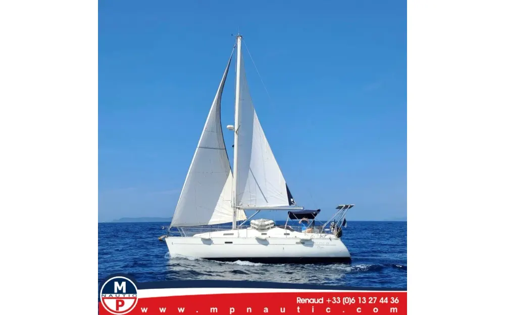 slider 0 Beneteau Oceanis 331 Clipper
