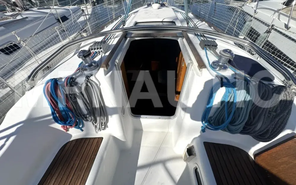 slider 2 Beneteau Oceanis 331 Clipper