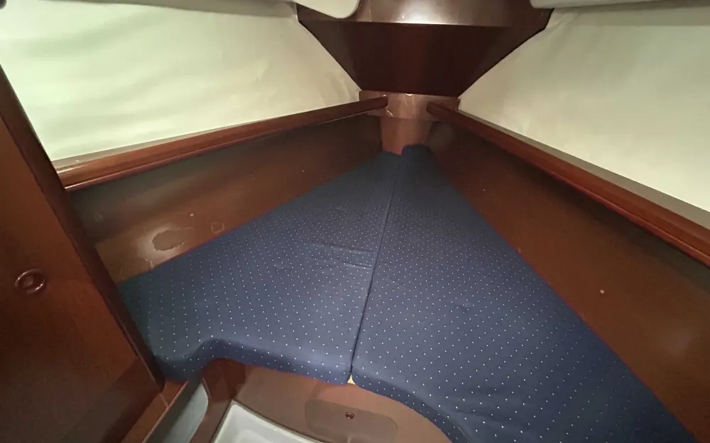 slider 6 Beneteau Oceanis 323 Clipper